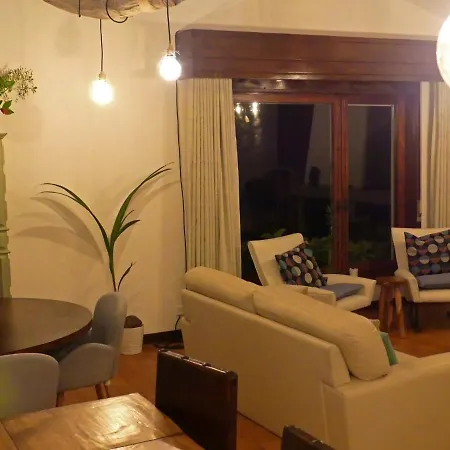 Porto Beach Hostel